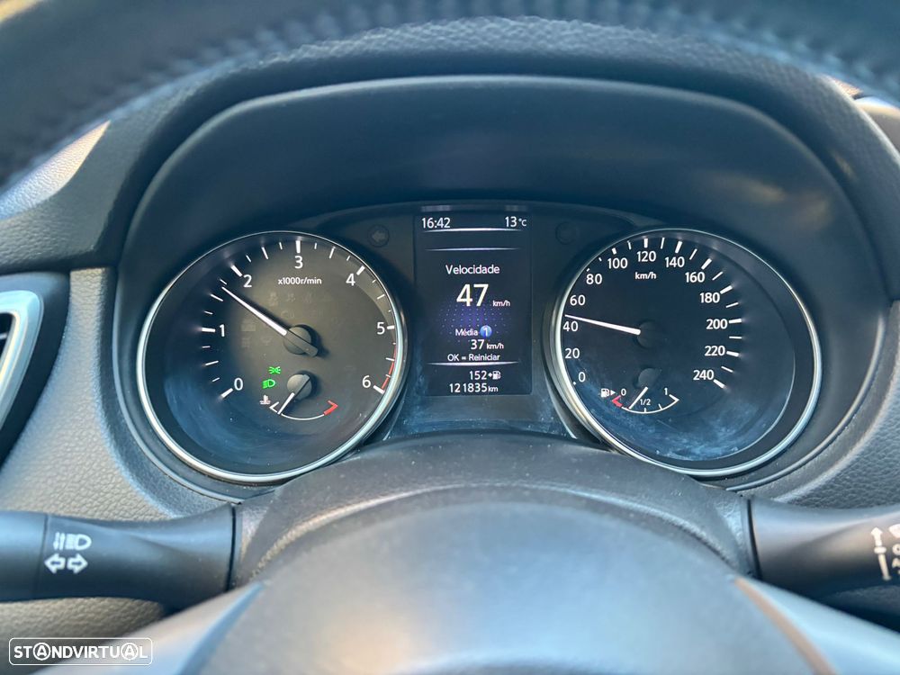 Nissan Qashqai 1.5 dCi N-Connecta Business - 8