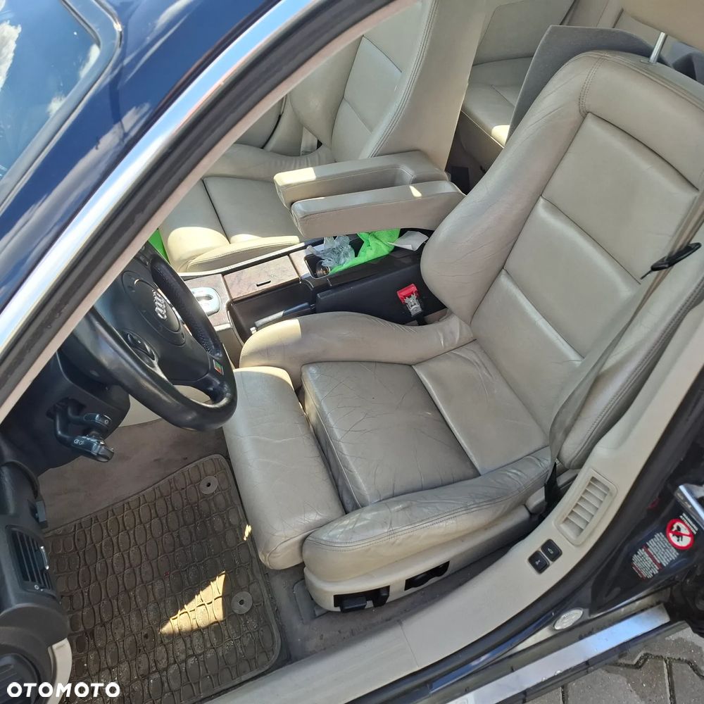 Audi S8 4.2 Quattro Tiptronic - 7