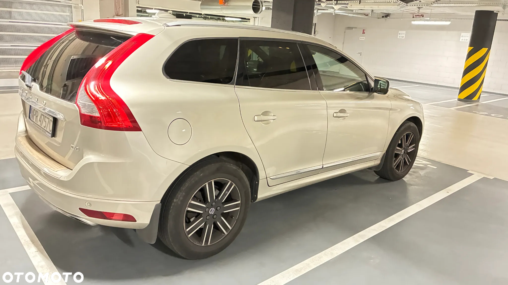 Volvo XC 60 D4 Drive-E Summum - 5