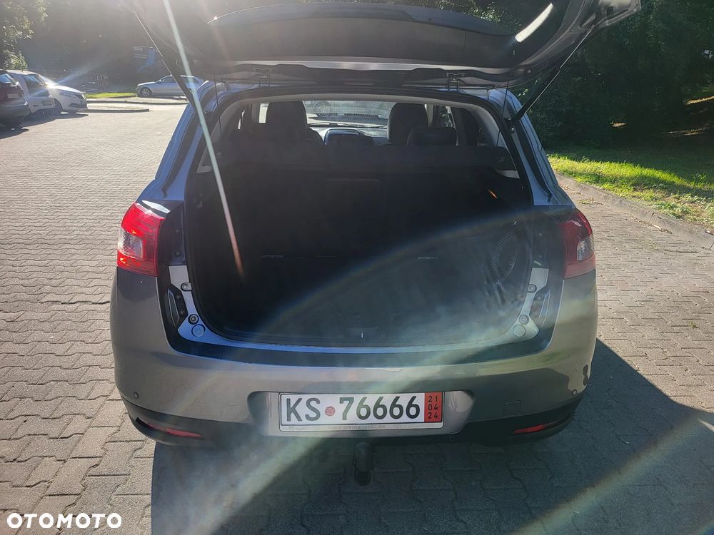 Peugeot 4008 - 9
