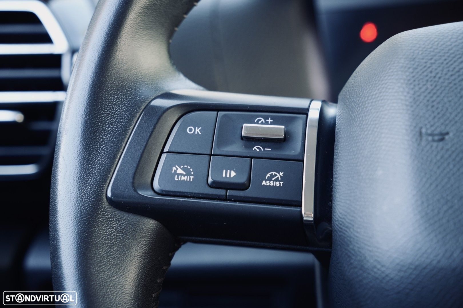Citroën C4 1.2 PureTech Shine - 30