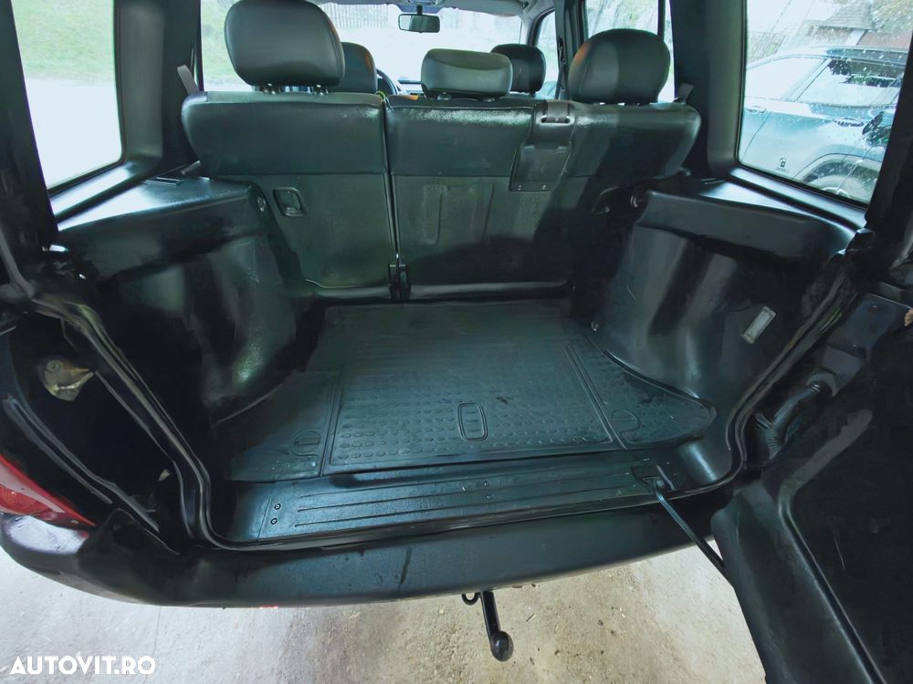 Land Rover Freelander 2.0 Td4 - 8