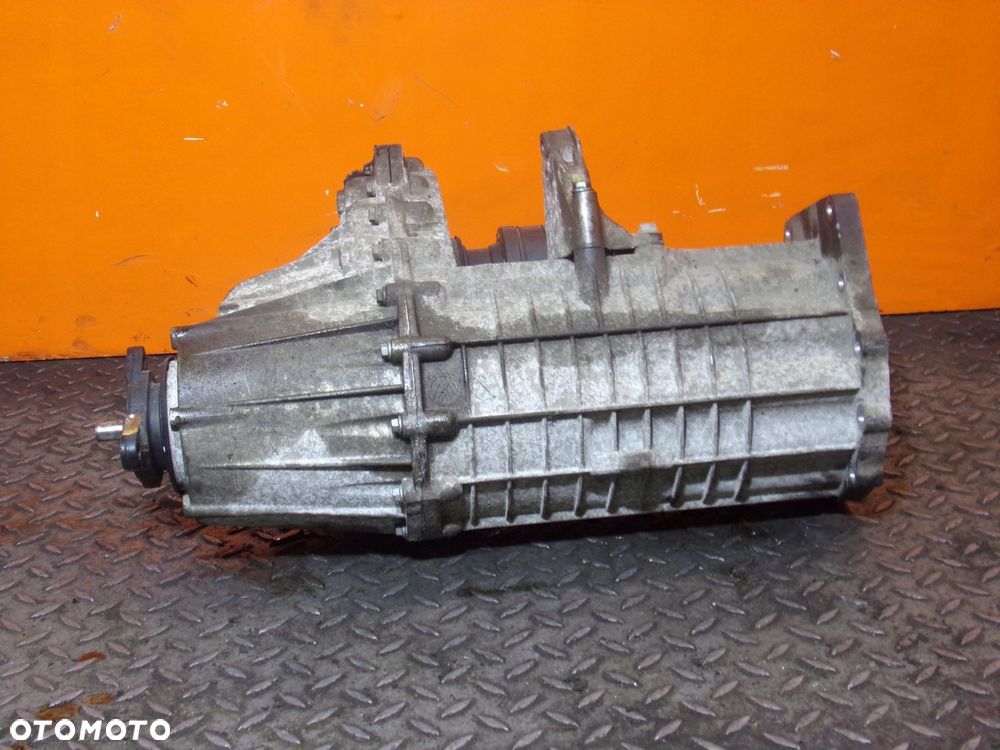 VW TOUAREG 3.2 V6 04r 220KM reduktor 0AD341012N - 2