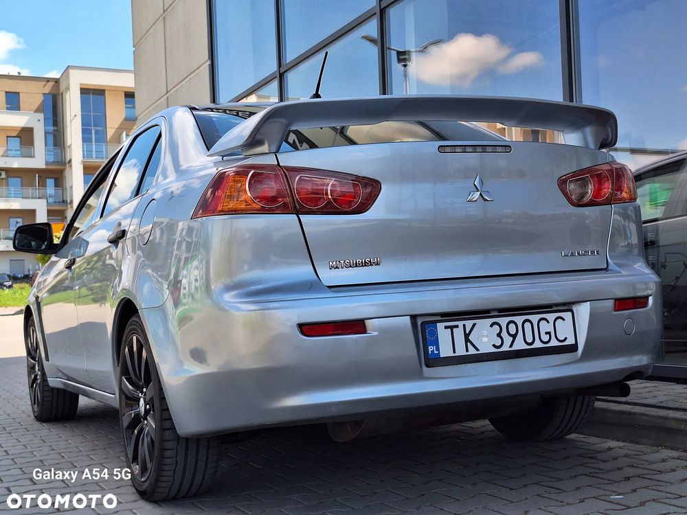 Mitsubishi Lancer 1.5 Inform - 6