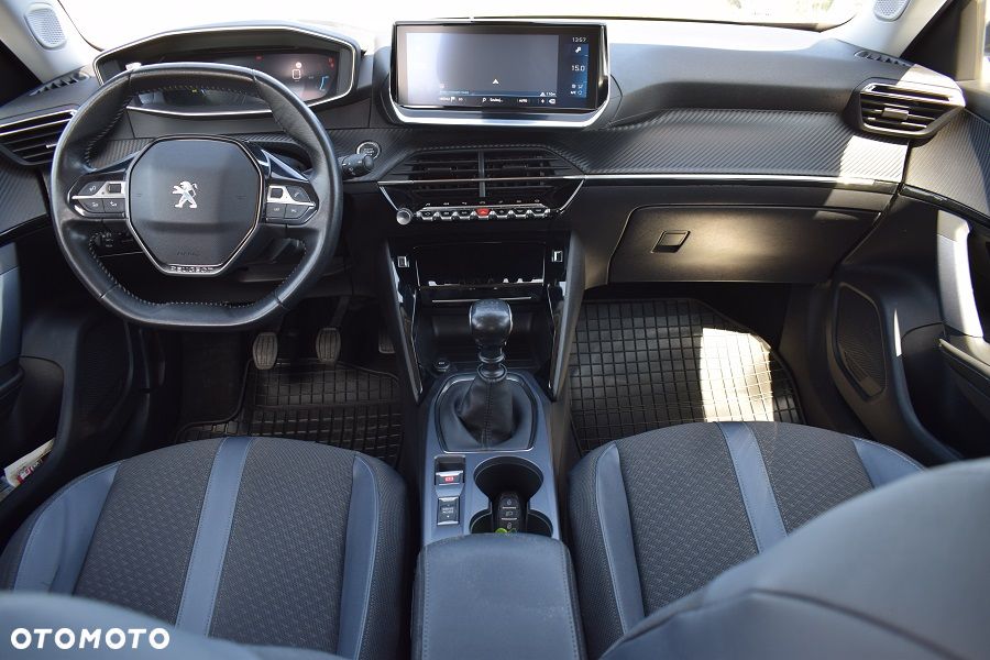 Peugeot 2008 PureTech 130 Allure - 5