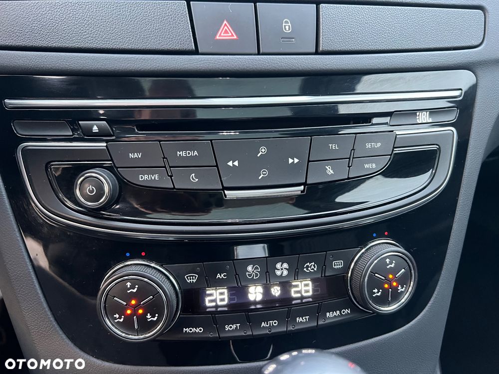 Peugeot 508 RXH BlueHDi 180 EAT6 Stop&Start - 33