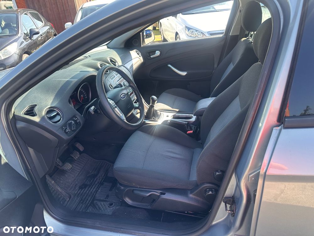 Ford Mondeo 1.6 Titanium - 5