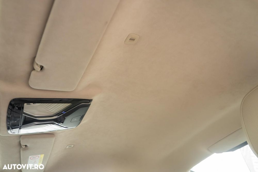 BMW M8 M850i xDrive - 26