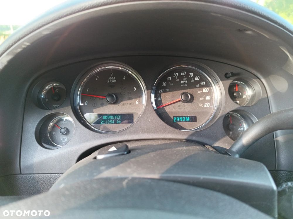 GMC Yukon Denali 6.2 - 14