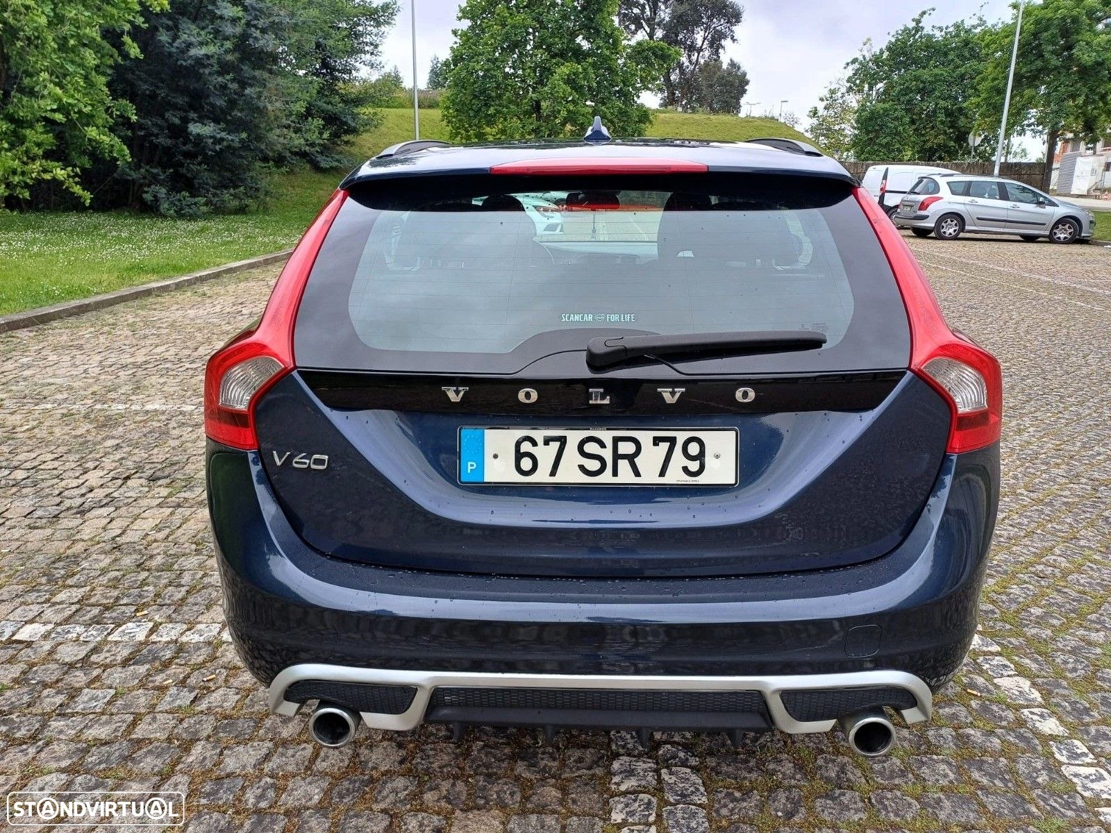 Volvo V60 1.6 D2 R-Design Momentum - 4