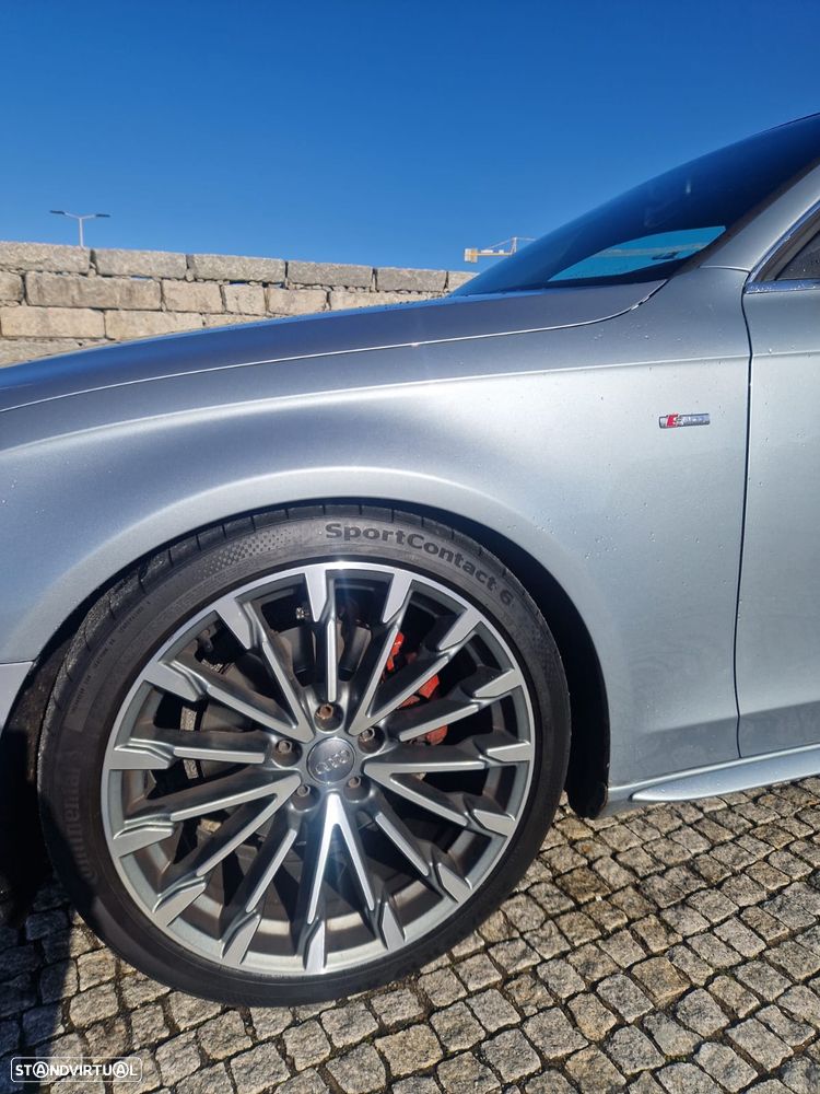 Audi A4 2.0 TFSI S line Sport Pack - 6
