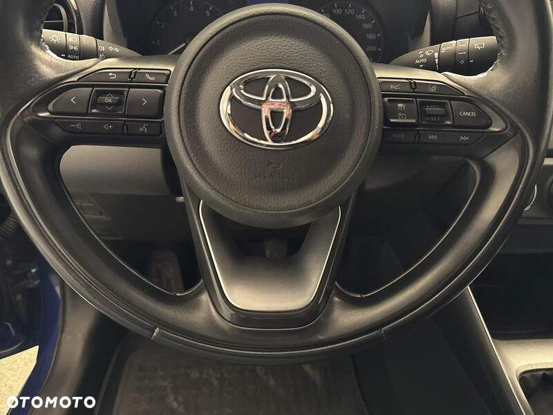 Toyota Yaris - 13