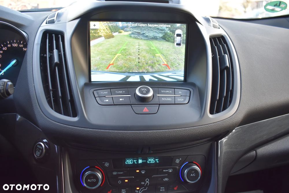 Ford Kuga 1.5 EcoBoost 2x4 ST-Line - 36