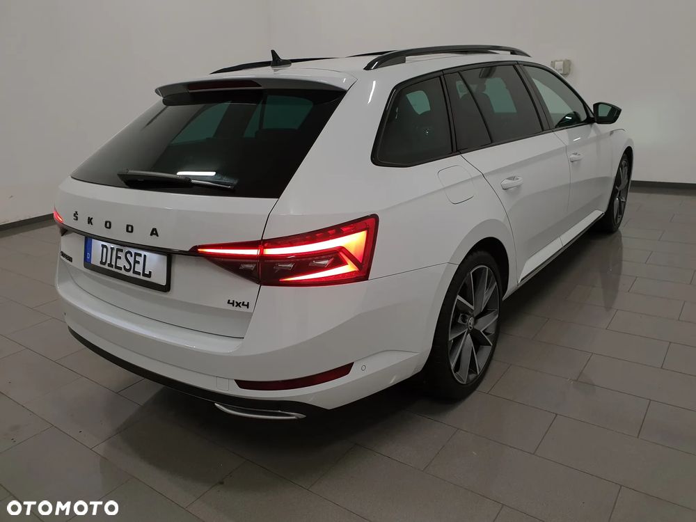 Skoda Superb 2.0 TDI 4x4 DSG Sportline - 6