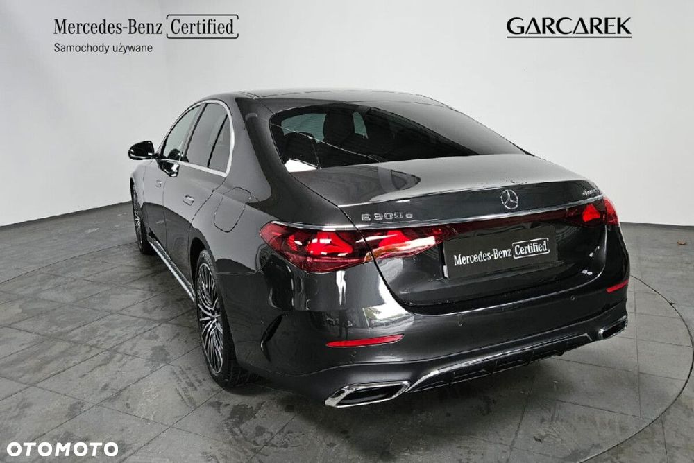 Mercedes-Benz Klasa E - 4