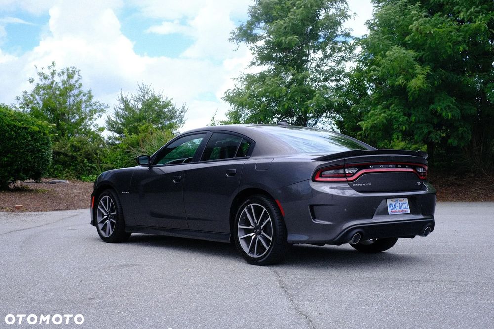 Dodge Charger - 10
