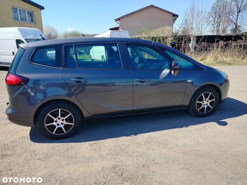 Opel Zafira 1.4 T Cosmo EcoFLEX S&S - 11