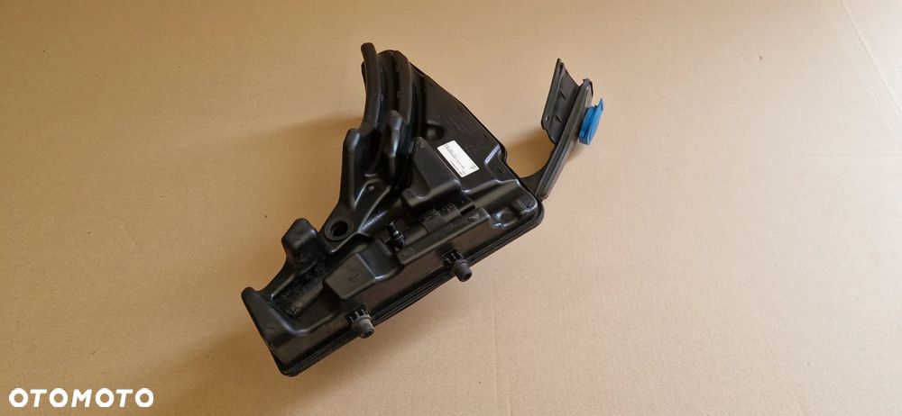 Porsche Macan zbiorniczek spryskiwaczy 95B955451 95B955453 - 1