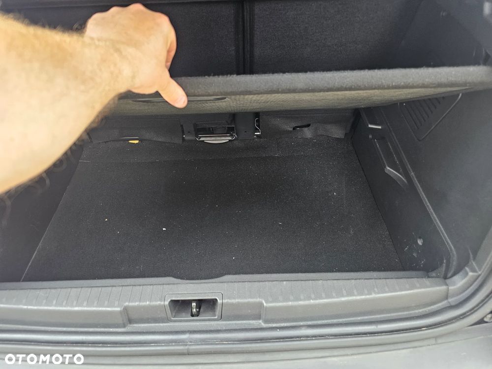 Renault Captur ENERGY TCe 120 EDC Initiale Paris - 12