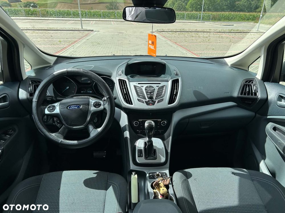 Ford Grand C-MAX - 13