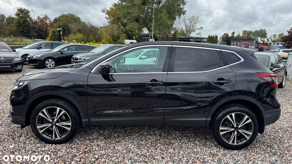Nissan Qashqai 1.3 DIG-T N-Connecta - 8