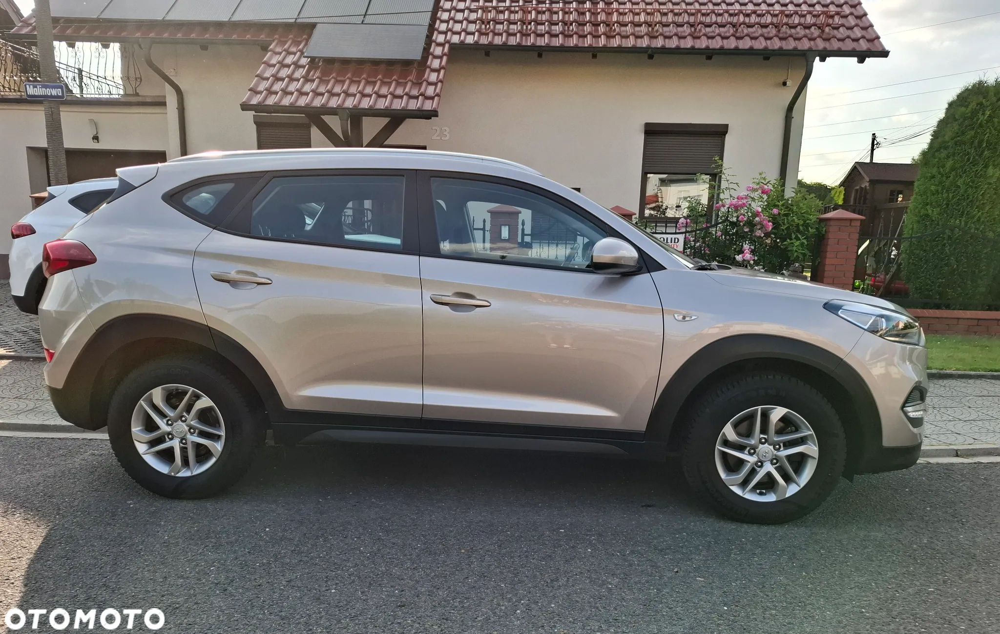 Hyundai Tucson 1.6 GDi Comfort 2WD - 12