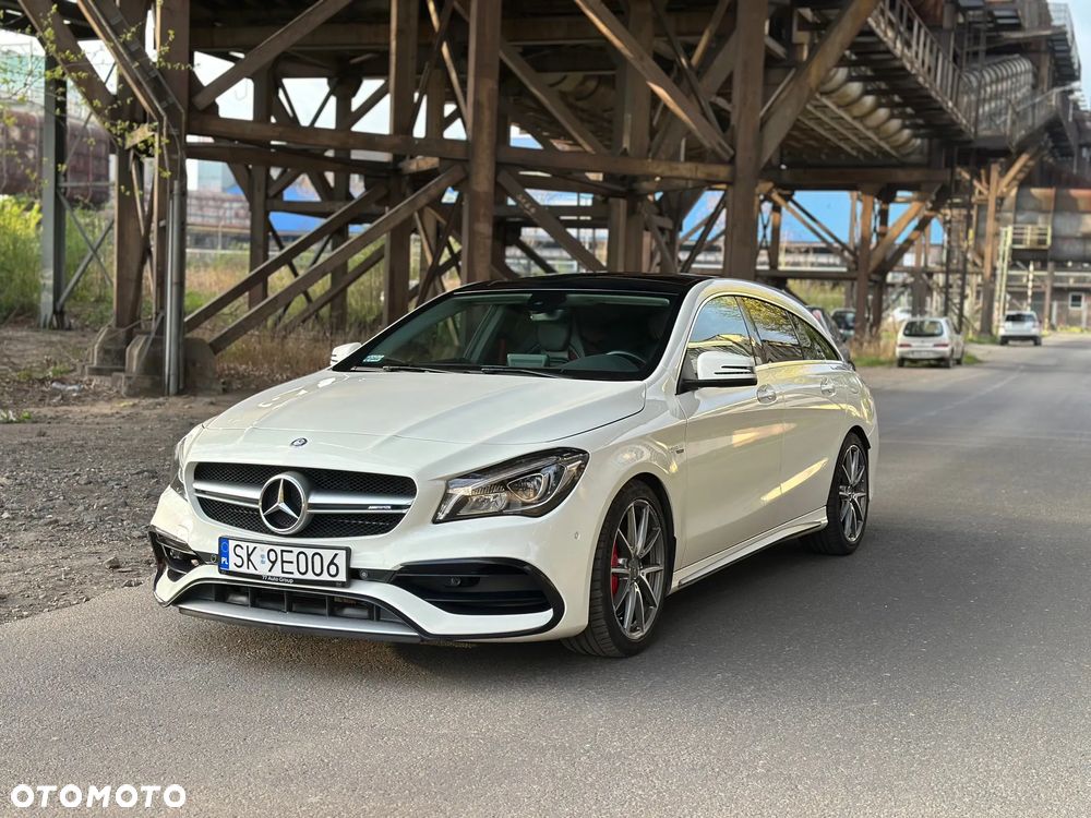 Mercedes-Benz CLA - 4