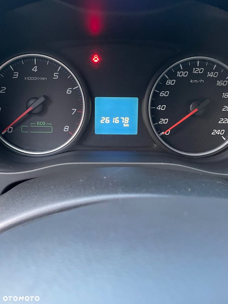 Mitsubishi Outlander 2.0 Invite + 2WD - 10