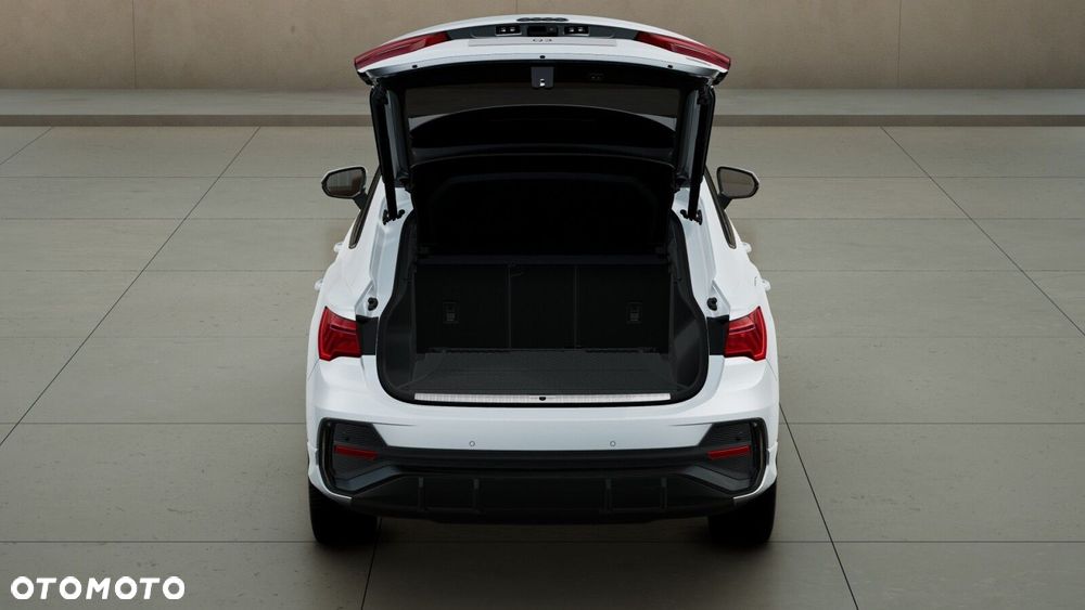 Audi Q3 Sportback - 5