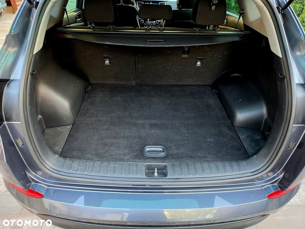 Hyundai Tucson blue 1.7 CRDi 2WD DCT Premium - 18