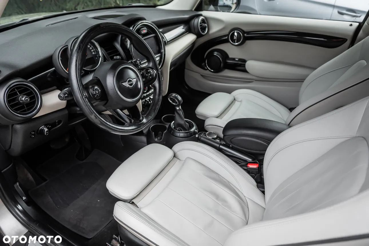 MINI Cooper Multitone Edition - 16