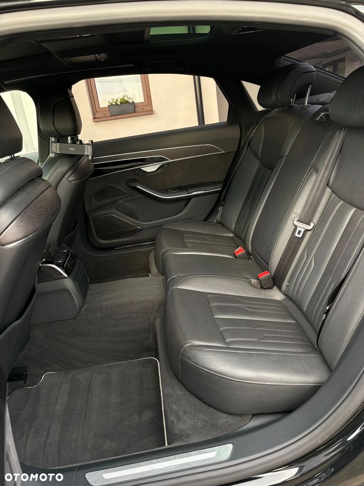 Audi A8 L 55 TFSI quattro tiptronic - 14