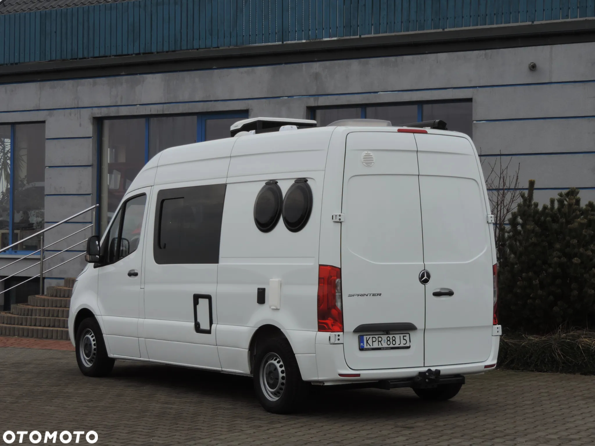 Mercedes-Benz Sprinter Campervan 4 os. Klima Postojowa VIP Napęd przedni - 8