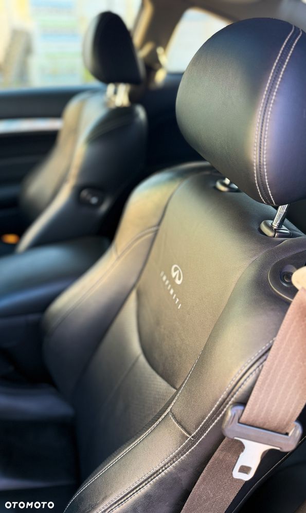 Infiniti G G37 Coupe S - 7
