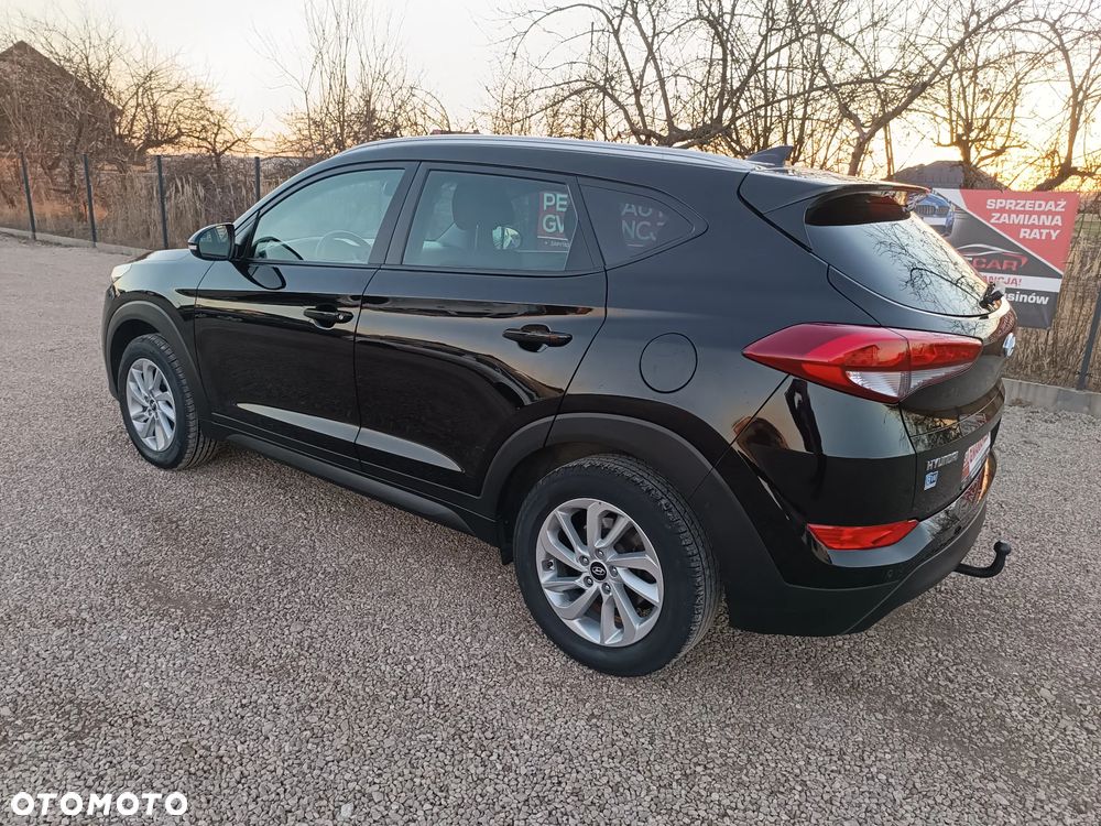 Hyundai Tucson blue 1.7 CRDi 2WD Passion - 24