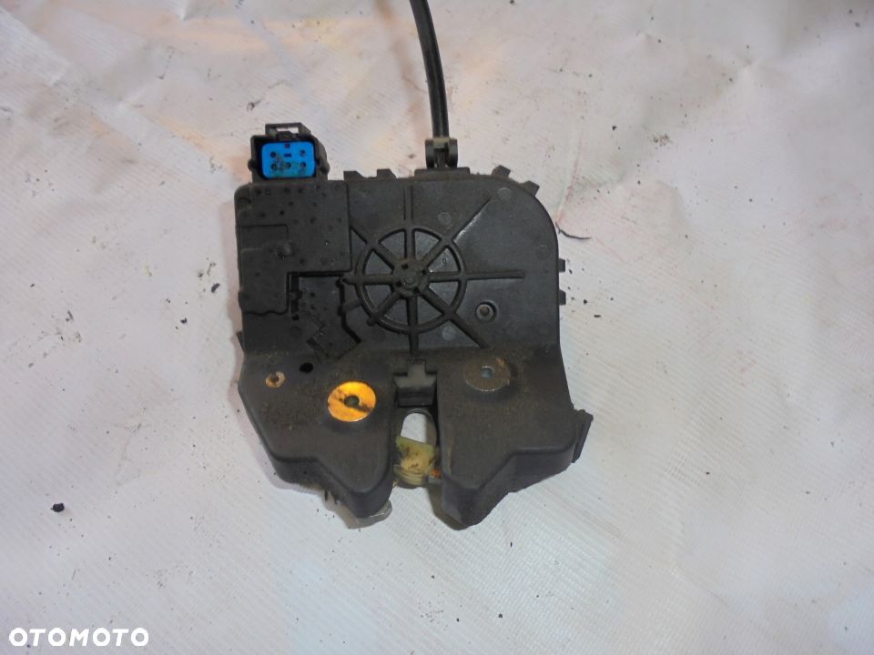 ZAMEK BAGAZNIKA FOCUS MK1 - 1