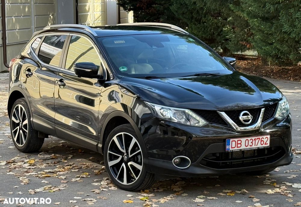 Nissan Qashqai 1.6 DCI Start/Stop X-TRONIC Tekna - 2