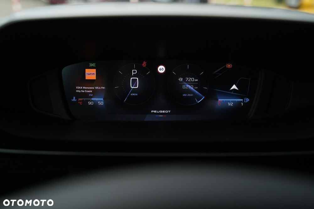 Peugeot 408 1.2 PureTech mHEV Allure S&S e-DSC6 - 14