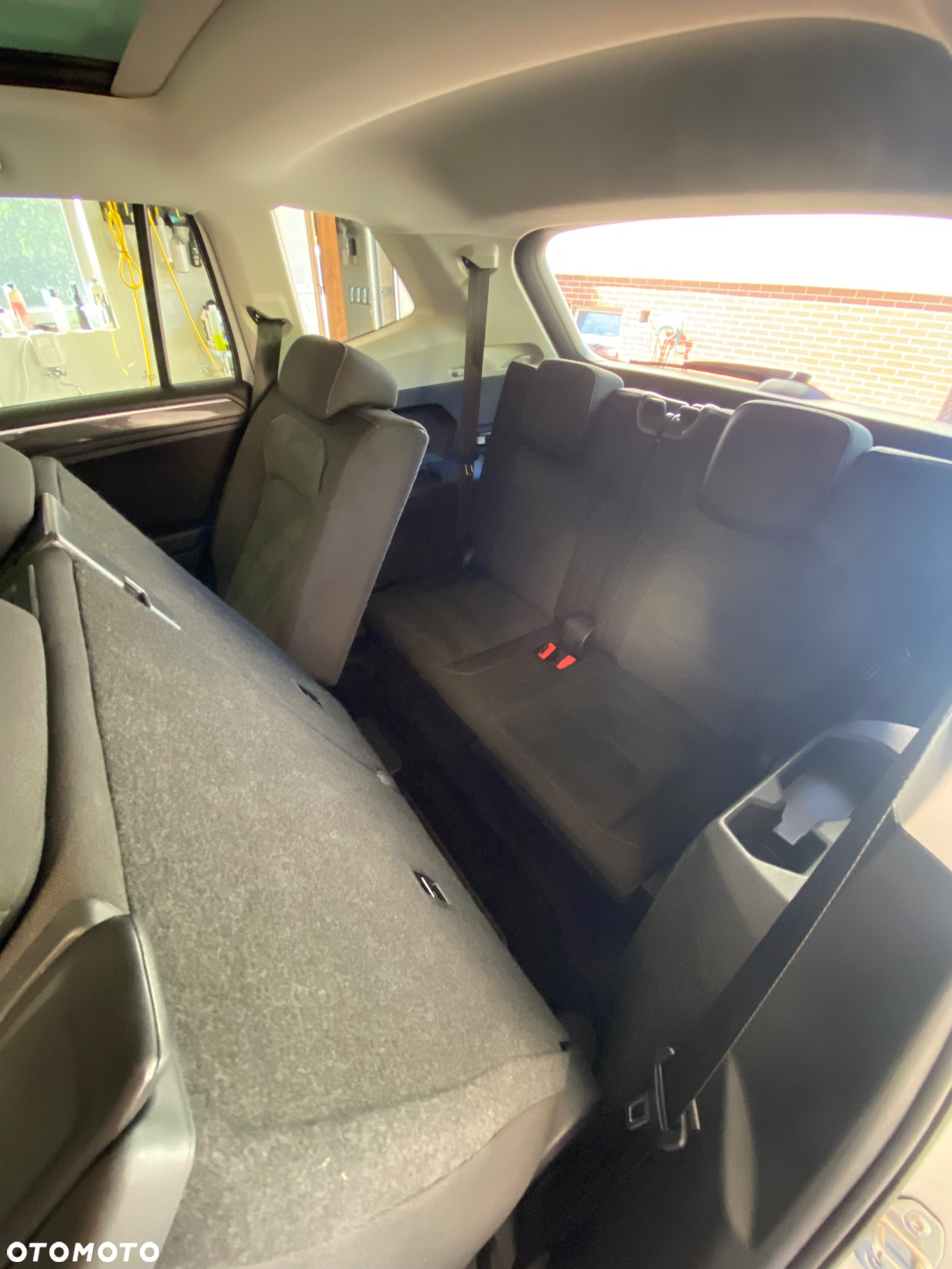 Volkswagen Tiguan Allspace 2.0 TDI 4Mot SCR Highline DSG 7os - 16