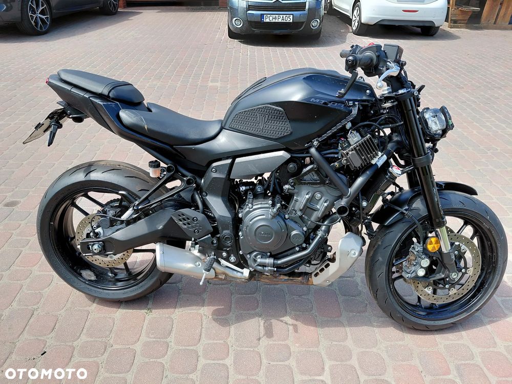 Yamaha MT - 6