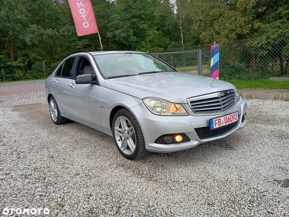 Mercedes-Benz Klasa C - 2