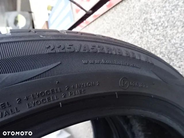 225/45/R19 96Y XL KUMHO ECSTA LE SPORT - 8