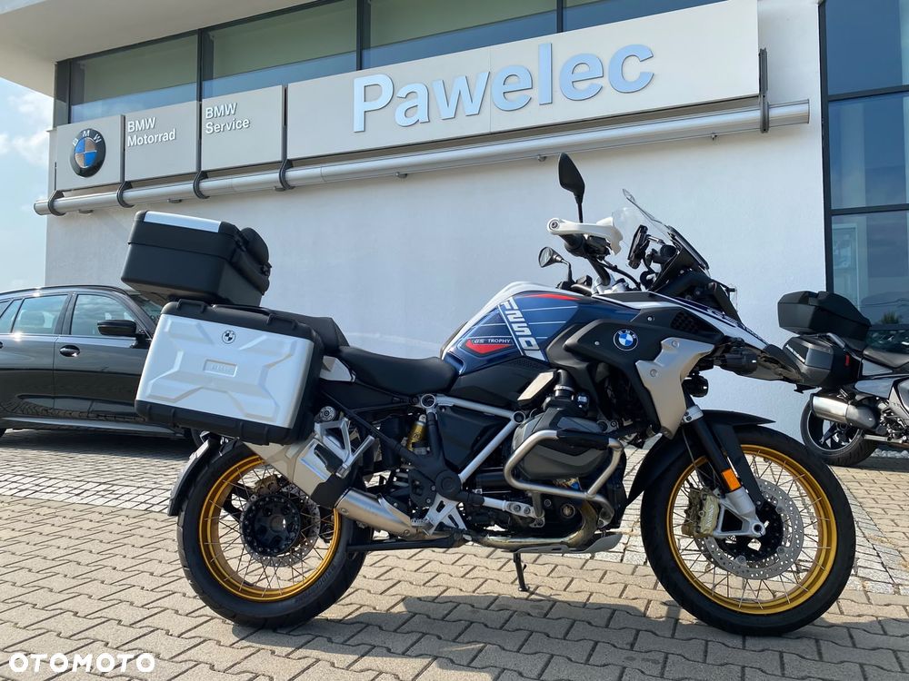 BMW R - 1