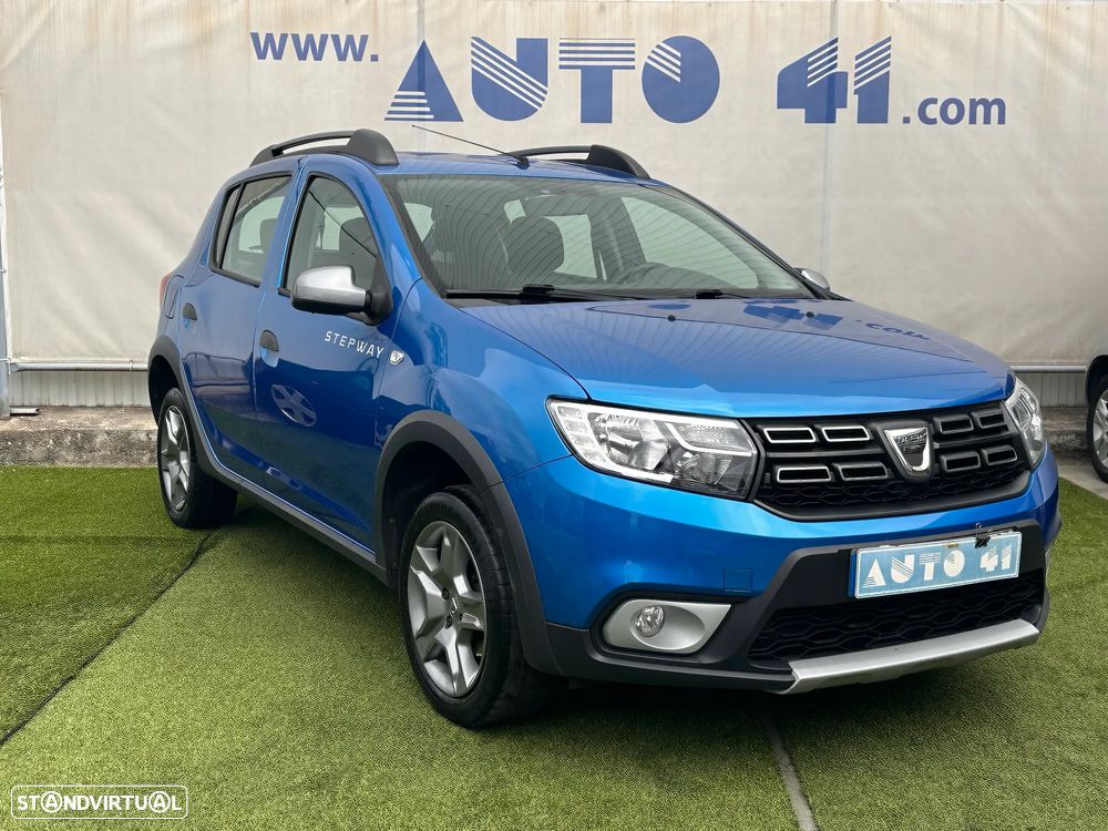 Dacia Sandero 1.0 SCe Stepway - 1