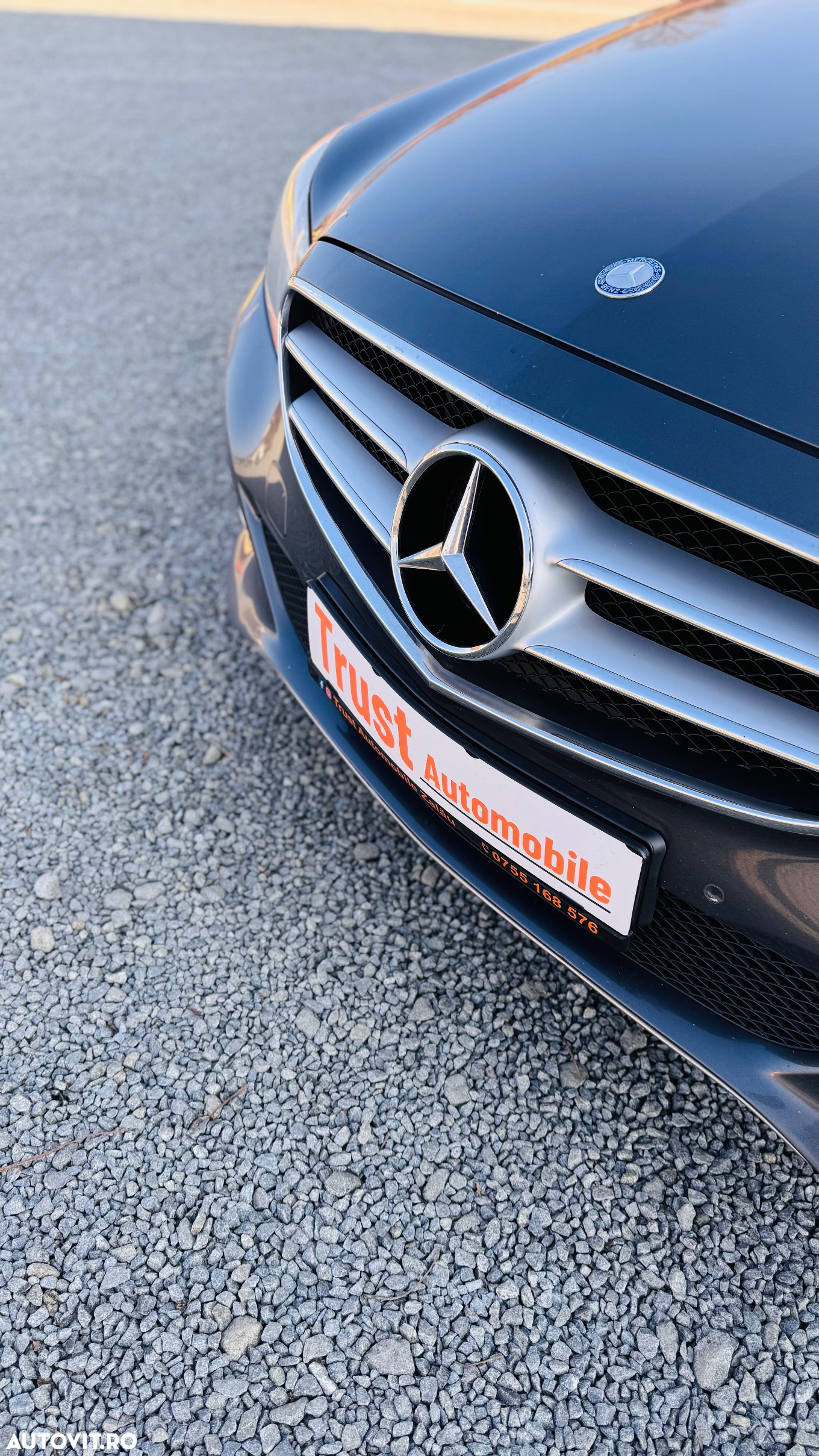 Mercedes-Benz E 220 T CDI DPF BlueEFFICIENCY 7G-TRONIC Avantgarde - 10