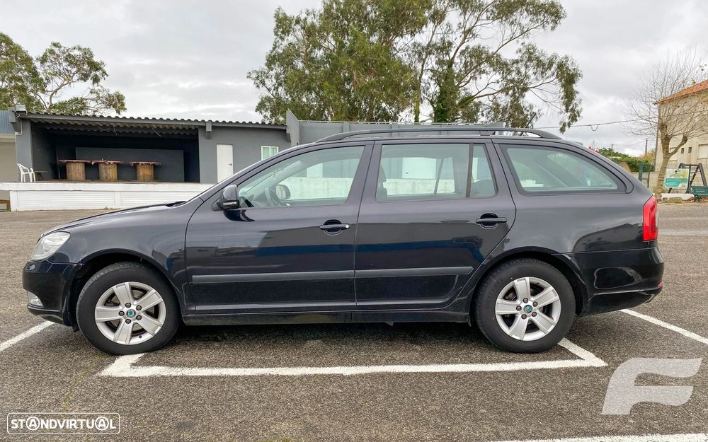 Skoda Octavia Break 1.6 TDi Ambition DSG - 4