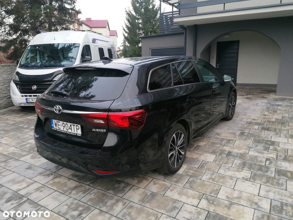 Toyota Avensis 2.0 Prestige MS - 4