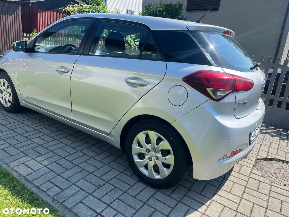 Hyundai i20 1.2 Classic Plus - 2