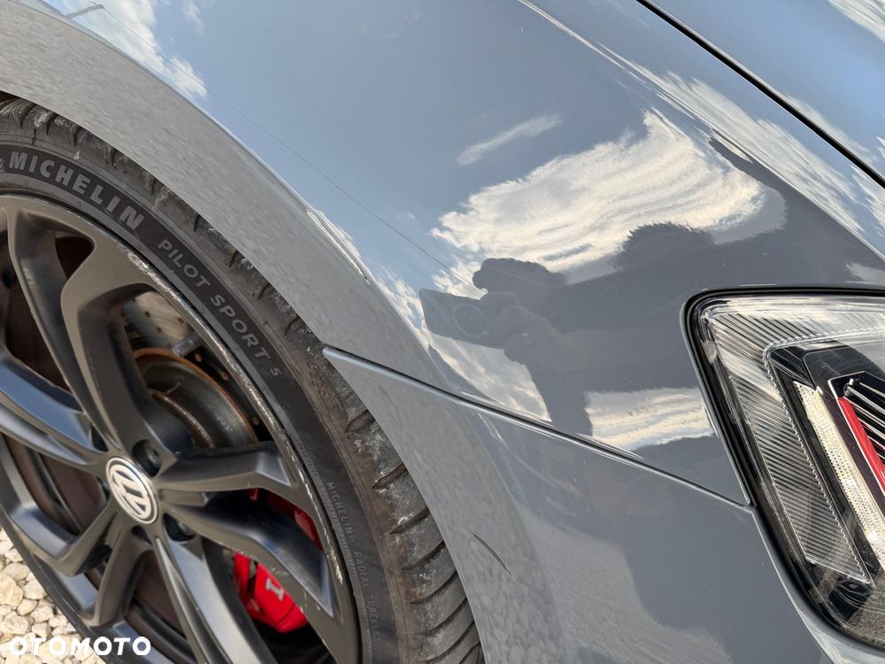 Volkswagen Golf GTI TCR 2.0 TSI OPF DSG - 37