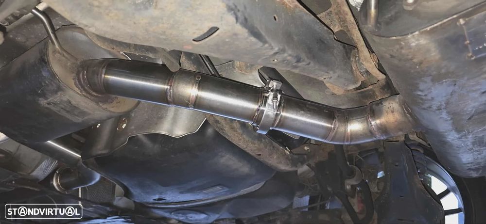 VW Golf 2.0 GTI DSG - 35